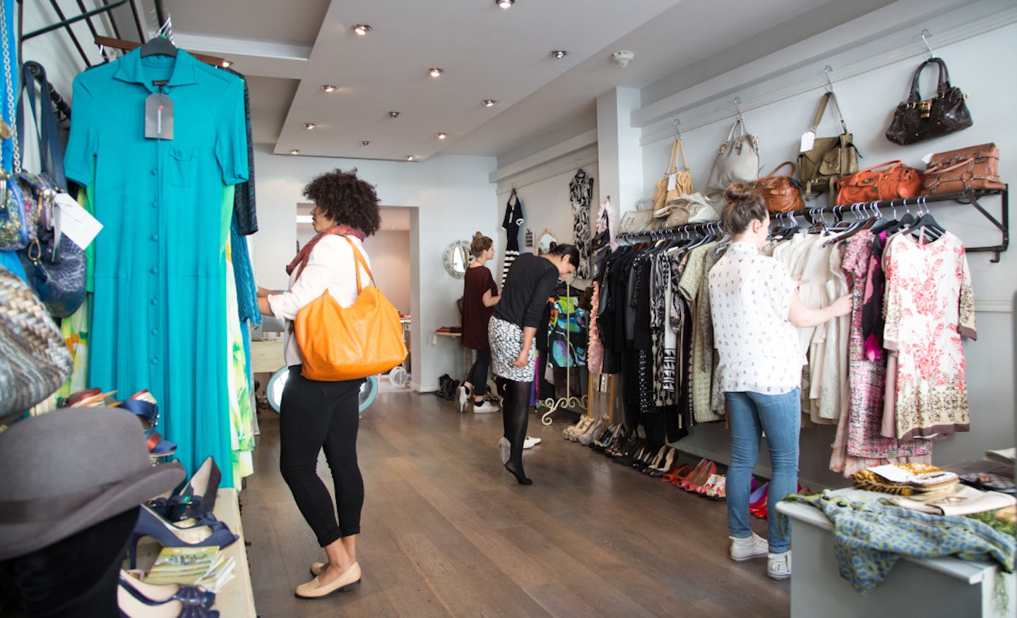 4 Reasons To Go Shopping ‘I.R.L’ channel_name